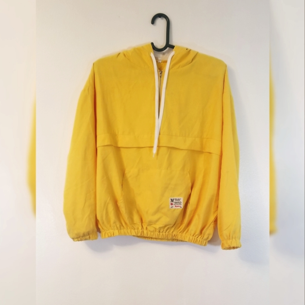 Korean Style Sunshine Yellow Lightweight Hoodie with Neck Zipper